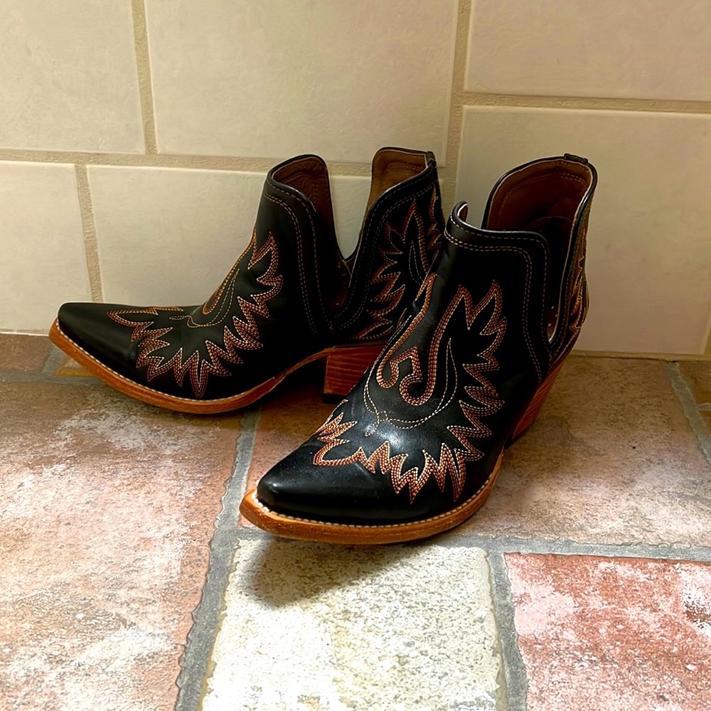 Ariat Booties